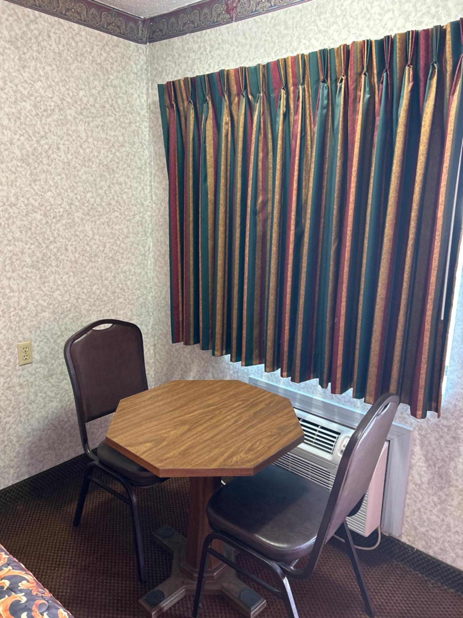 Heritage Inn Duncan Εξωτερικό φωτογραφία